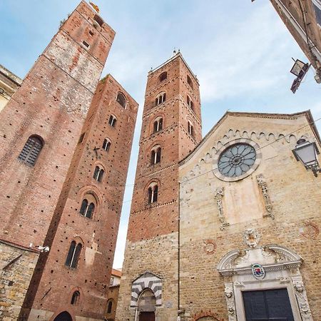 Amazing Apartment In Albenga With Wifi Exterior photo